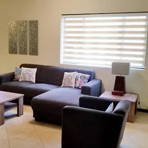 Luxurious 3 Bedroom House In Gold Coast Holiday home